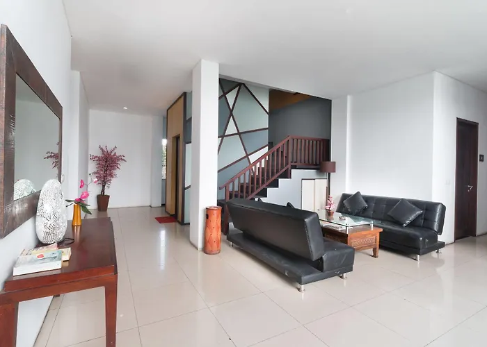 Hotel A